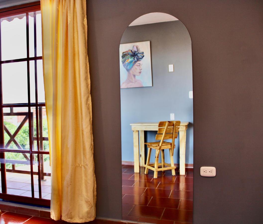Amano Property Hotel ซันตามาร์ตา ภายนอก รูปภาพ