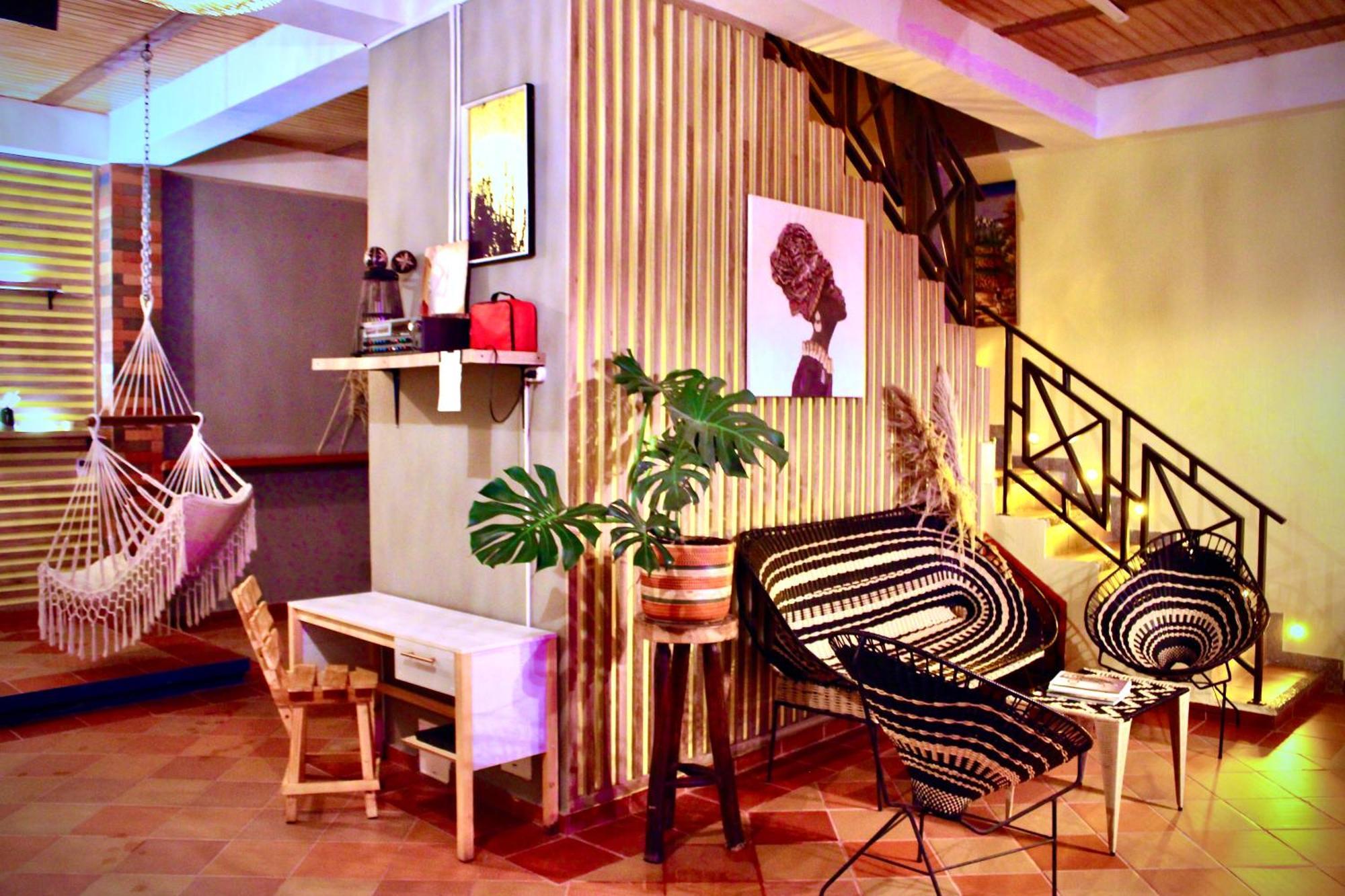 Amano Property Hotel ซันตามาร์ตา ภายนอก รูปภาพ