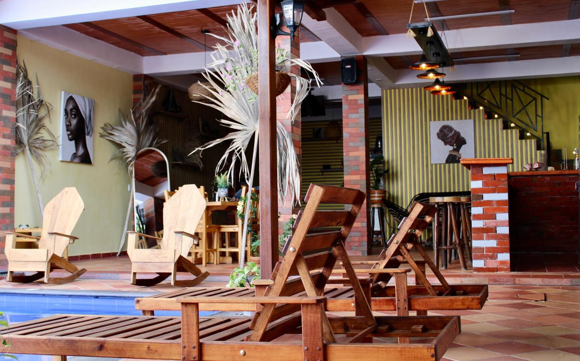 Amano Property Hotel ซันตามาร์ตา ภายนอก รูปภาพ